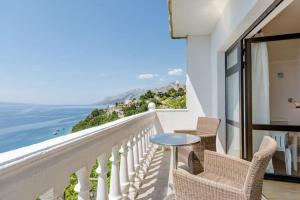 Villa Kosa - Studio Apartment with Balcony and Sea View