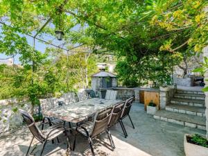 Villa Kosa - Studio Apartment with Balcony and Sea View