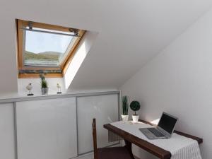 Villa Celenca - Superior Two Bedroom Apartment with Terrace and Sea View - A5