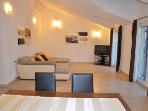 Apartments Villa Moonlight - Two Bedroom Apartment with Sea View Balcony and Terrace Delux