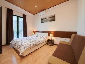 Apartment Vujina with terrace