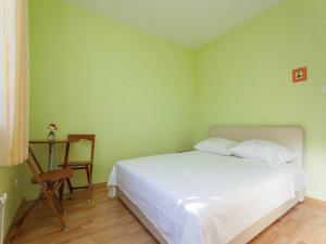 Apartments Ankora - Three bedroom apartment with terrace and sea view