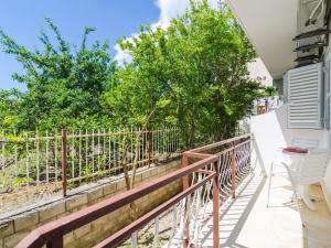 Apartments & Rooms Bari i - Standard Studio Apartment with Balcony and Garden View G1-6