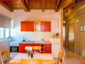 Apartments Vodnica- Comfort One Bedroom Apartment with Balcony and Partial Sea View A1