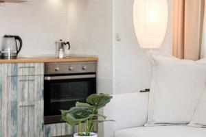 Sunset view apartment - One bedroom apartment with balcony and sea view