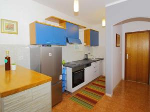 Apartment Marita - One Bedroom Apartment with Balcony