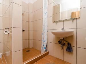 Studio apartment with terrace in Drace