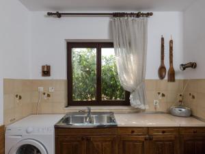 Apartment Vukic - Studio Apartment with Terrace and Garden View