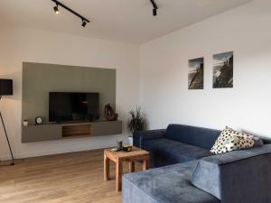 Apartments aMare - Three Bedroom Apartment with Balcony and Sea View