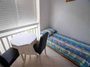 Apartments Pezo - One Bedroom Apartment 