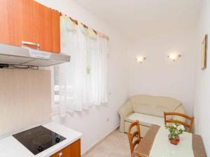 Apartments Skurla - One Bedroom Apartment with Terrace A3