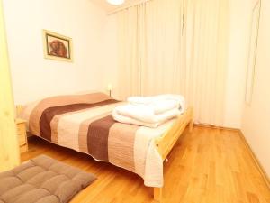 Apartments Trstenica-Two Bedroom Apartment with Terrace B