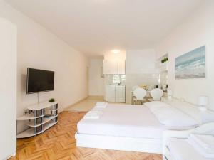 House Apartments Ariva - Superior Studio Apartment with Balcony 3 Adults - A3