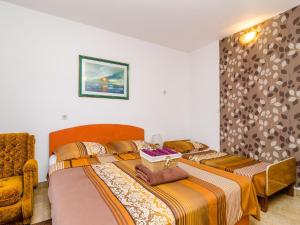 Apartment Bay Of Dreams - Two-Bedroom Apartment with Terrace and Sea View