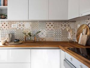 Apartment Pantarul - One Bedroom Apartment with City View