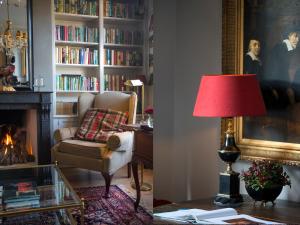 B & B Hotel The Baron Crown