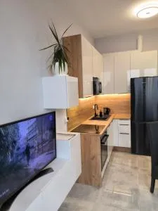 Komfortowa Miła z garażem i tarasem, klimatyzacja, self check in - Boguchwała