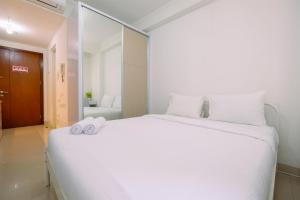 Minimalist and Best Deal Studio Room at Signature Park Grande Apartment By Travelio