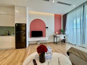 Skylux homestay Ecopark Hung Yen - Swanlake Onsen