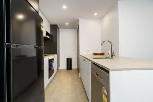 Luxurious 2BR Escape with Exceptional Amenities - Hosted by Canstay