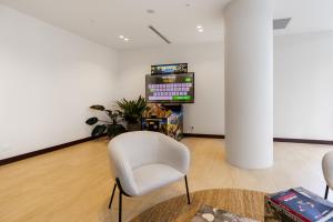 Luxurious 2BR Escape with Exceptional Amenities - Hosted by Canstay