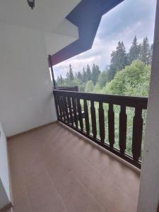 Apartment near by Studenec-Cedar Heights 1