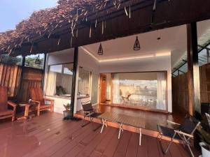 Gobgab Station room 2