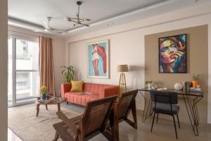 The Urban Nest 3BHK Spacious & Modern Apartments With Kitchen & Wifi