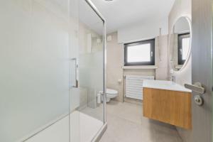 Villa66 Private Bedroom 4 - Shared Kitchen