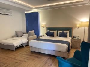 Le Seasons Resort