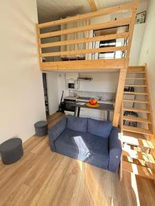 Le Moulin, appartement rénové au coeur dArago