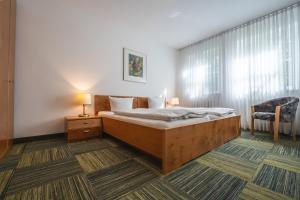 EG Ferienwohnung 4 Personen 1