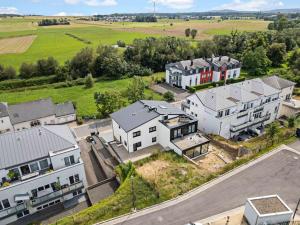 Villa66 Private bedroom 5 - Shared Kitchen