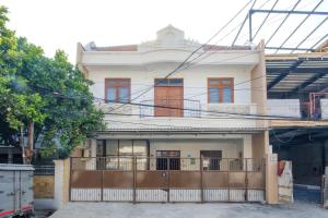 Mono Coliving Kertajaya Syariah, SBY