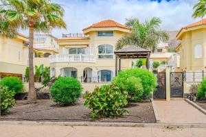 Villa Los Cristianos (Beach & Relax & Golf)