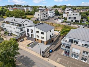 Villa66 - Private Bedroom 6 - Shared Kitchen