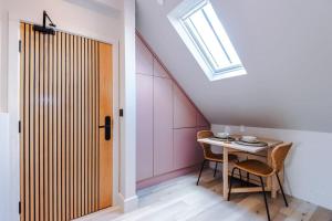 City Centre Apartment Free Parking and Luxury Finishes