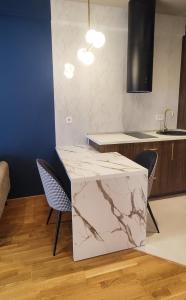 Elegant Apartment with Urban Charm