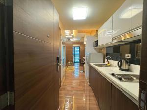 1BR Makati, Air Residences M005