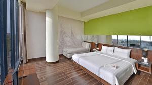 Whiz Prime Hotel Khatib Sulaiman Padang