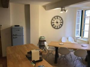Appartements Collioure 8 pers 50m de la mer : photos des chambres