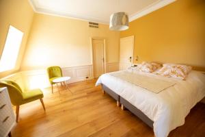 Maisons d'hotes LES FRENES EN PROVENCE-CHATEAU ZEN : Chambre Double Deluxe