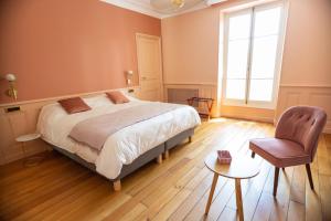 Maisons d'hotes LES FRENES EN PROVENCE-CHATEAU ZEN : photos des chambres