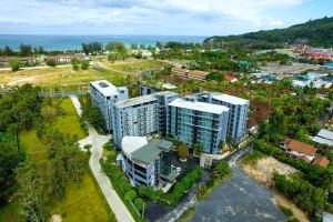 Relax & Recharge in Modern Comfort at the Hill View Citygate Suite L607 near Kamala Beach