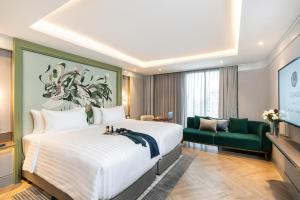 Phòng Atelier Loại Sang (Deluxe Atelier Room)