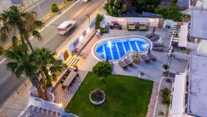 Toulas Studios & Apts No2