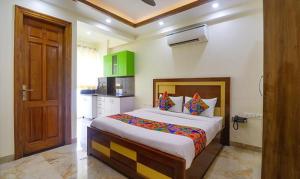 FabHotel Star Corporate Suite - Medicity Gurugram near Medanta Hospital