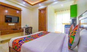 FabHotel Star Corporate Suite - Medicity Gurugram near Medanta Hospital