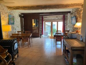 B&B / Chambres d'hotes Les Granges d'Ignaux : photos des chambres
