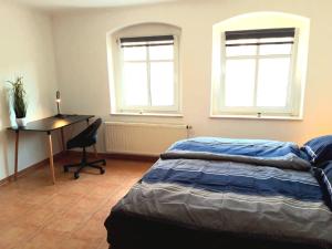 Seyfarthrooms - Ferienwohnung Zum Dorfladen Rathen - zentrale Lage mit direkter Anbindung an das Wanderwegenetz, moderne Inneneinrichtung